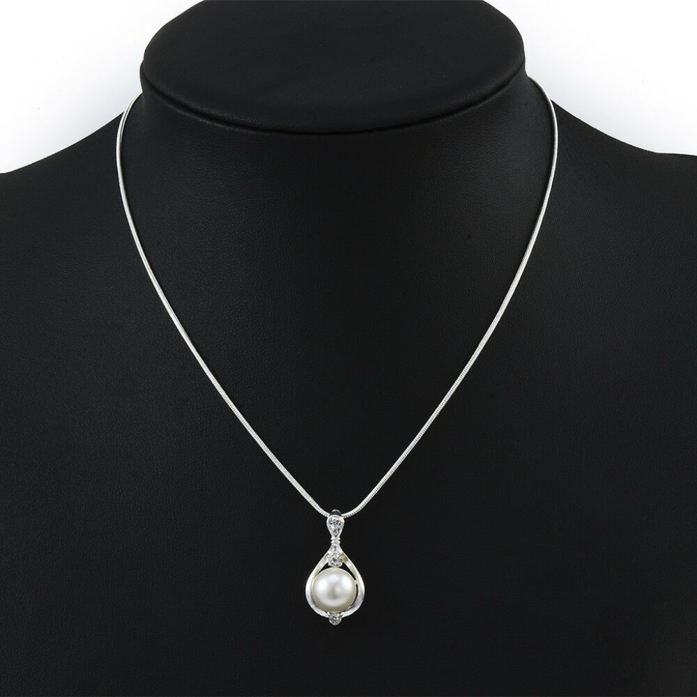 925 Sterling Silver Crystal Pearl Pendant Necklace
